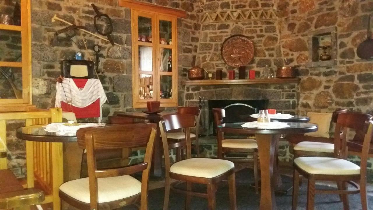 Antoniou Guesthouse Kastanitsa Esterno foto