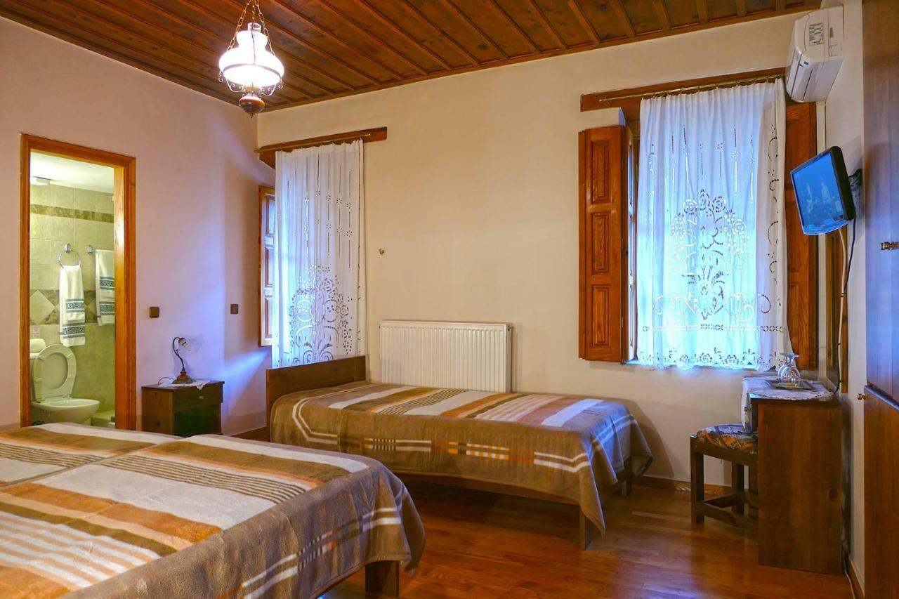 Antoniou Guesthouse Kastanitsa Esterno foto